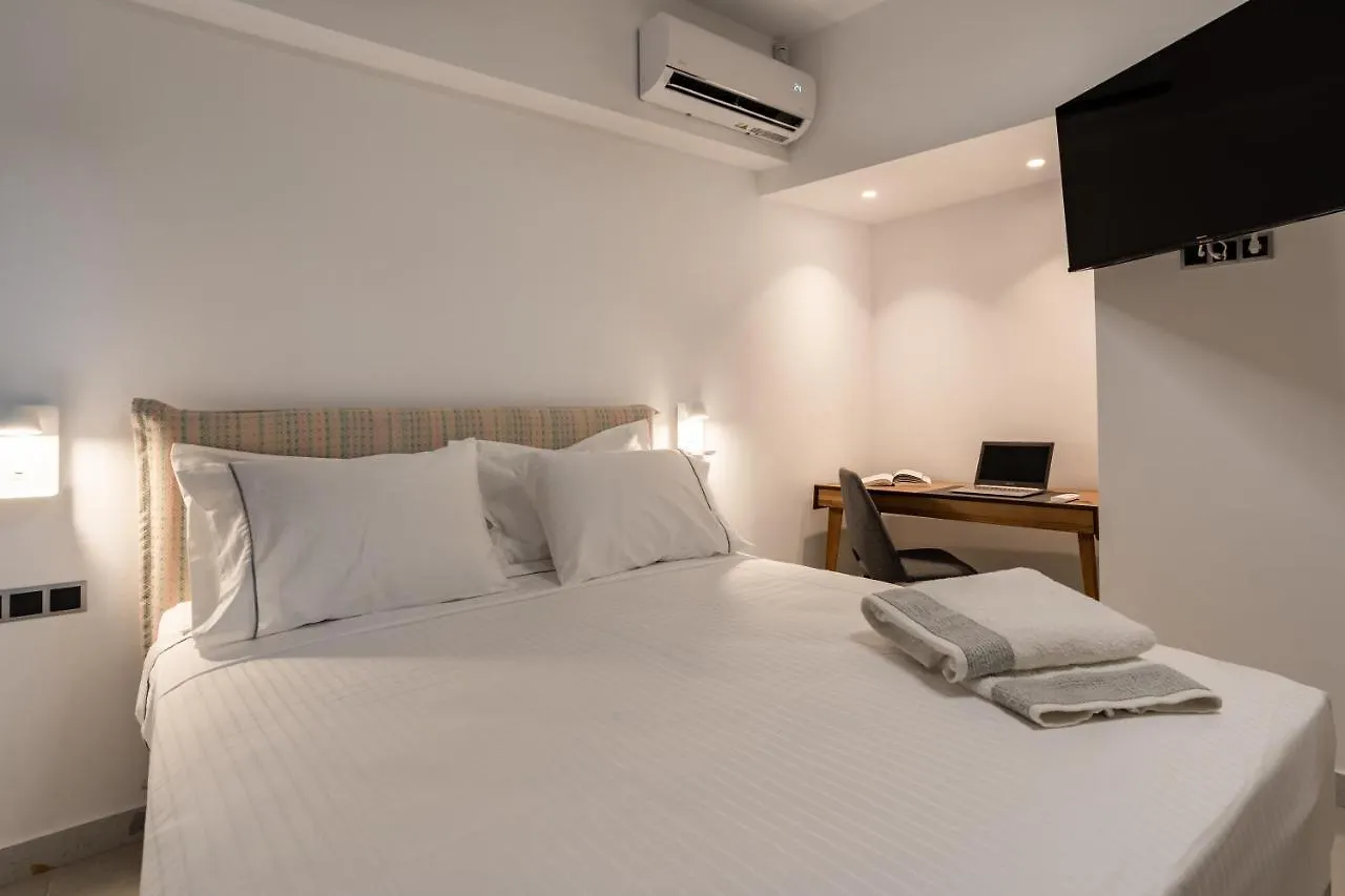 Centro Apartments 伊拉克利翁