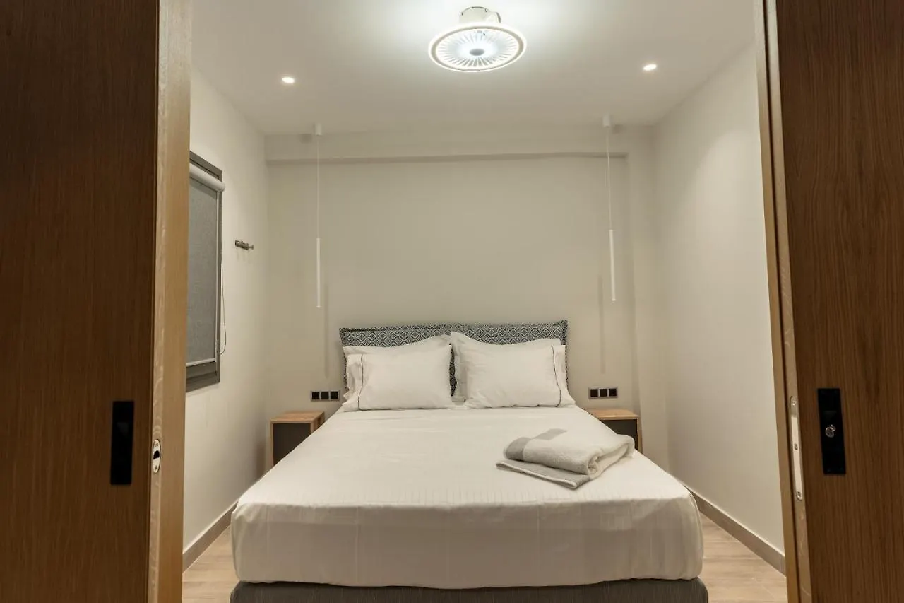 Centro Apartments 伊拉克利翁